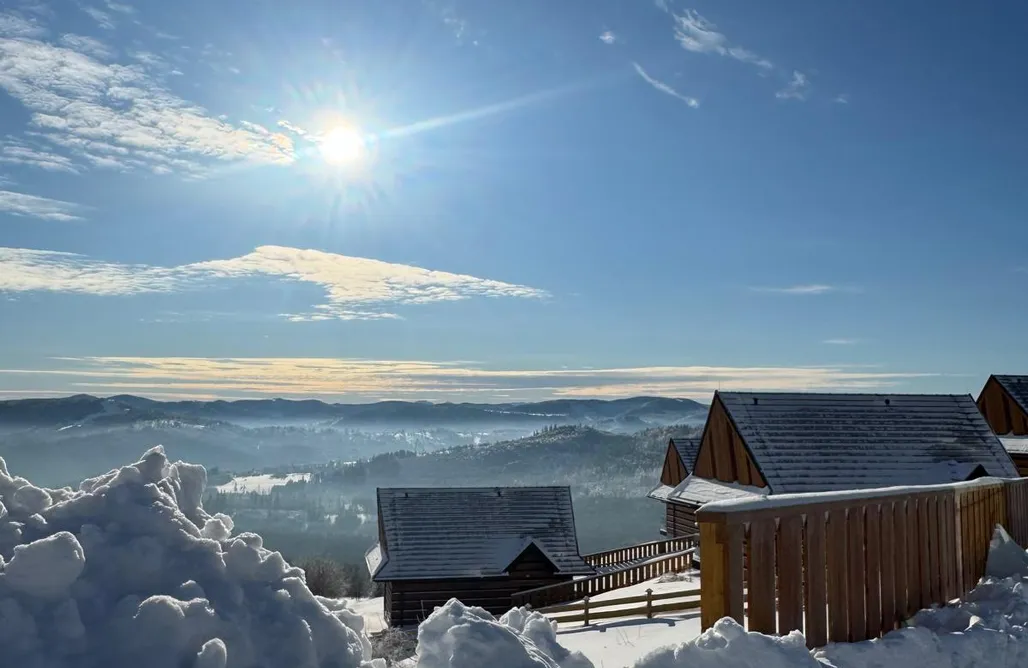 Kamesznica Domki Montini domki na szczycie  1