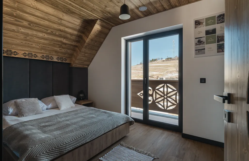 noclegi AlohaCamp Porębiańska Osada Szlembark  1