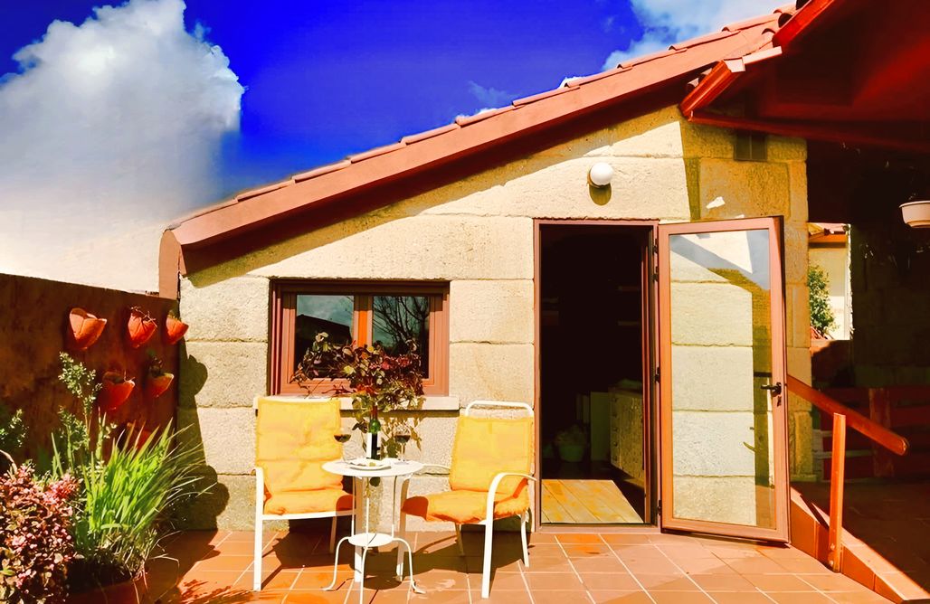 alojamientos AlohaCamp Tranquila casa en Vigo 2