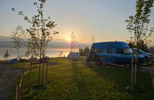 Zdjęcie obiektu Frydman Lake Camp nad jeziorem czorsztyńskim