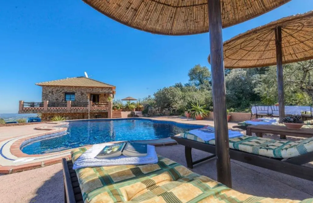 Alojamiento en Algodonales El Arenisco  2