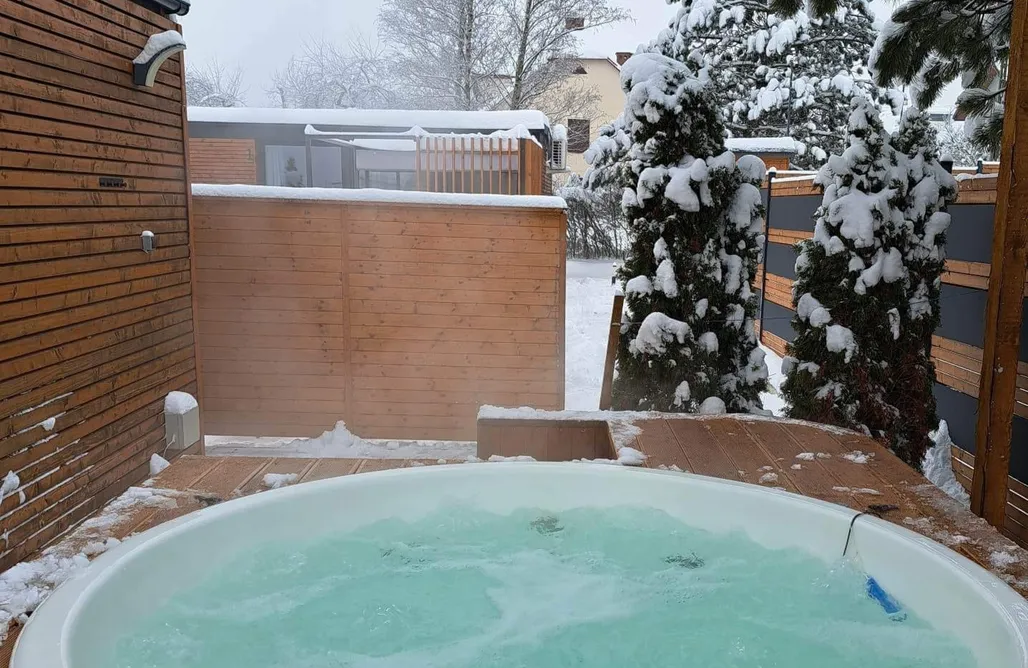 Domki Nad Jeziorem Żywieckim Legowisko bed & sauna pod Szczyrkiem 3