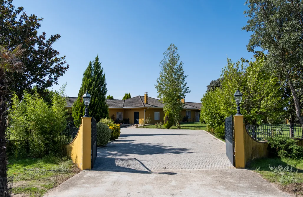 AlohaCamp The Villa 2