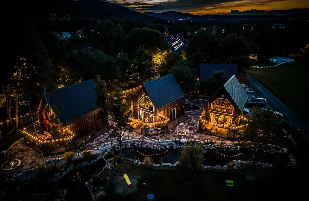 noclegi AlohaCamp Stodoły Karkonoskie

 5