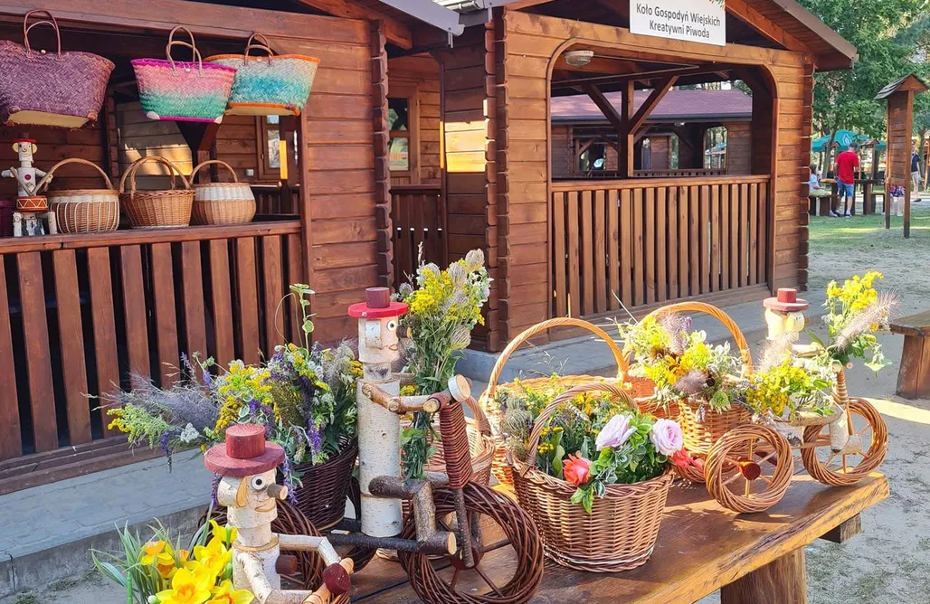 Domki Na Weekend Leśne Zacisze 2 | Domek sauną i balią w cenie 1
