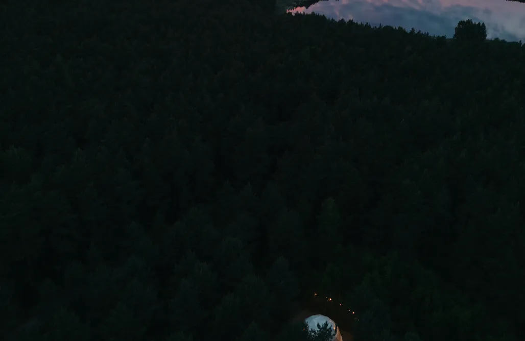 AlohaCamp accommodation Siedlisko Rogówko: Glamp z prywatną balią 1