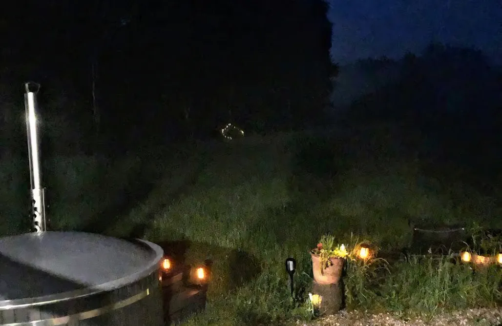 AlohaCamp Oaza spokoju w lesie 1