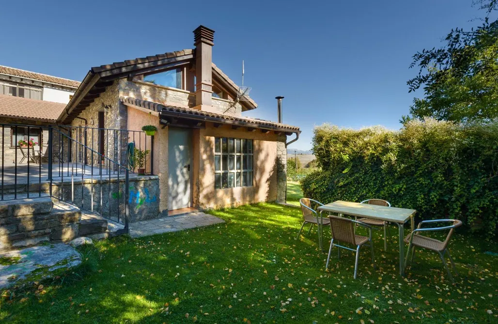 Alojamiento Pirineo aragones O Zierzo 2