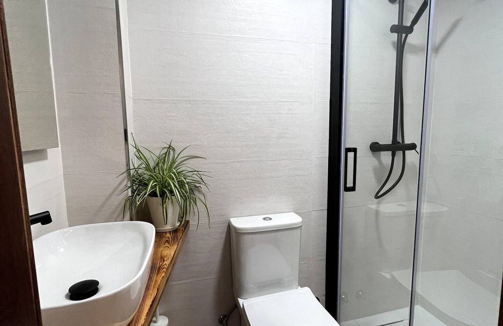 AlohaCamp Rural Lambre Cottage 1