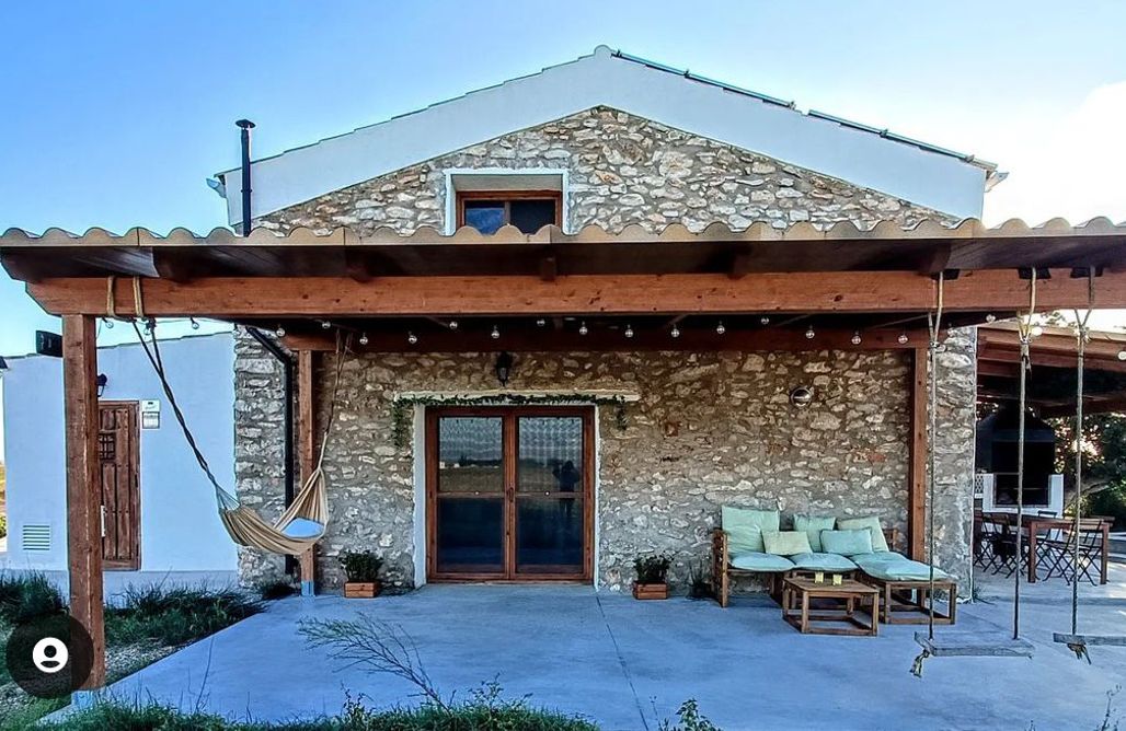 alojamientos AlohaCamp Masía Sisqueta 3