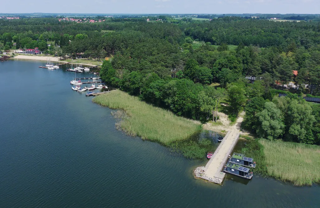 ubytovanie AlohaCamp Domek na wodzie Topiko Czarter  1