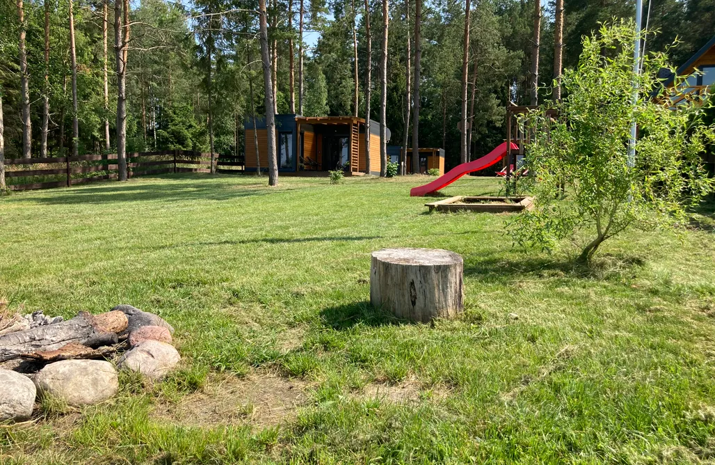 noclegi AlohaCamp Makosieje Resort - bon turystyczny,20m od brzegu,widok na jezioro 1