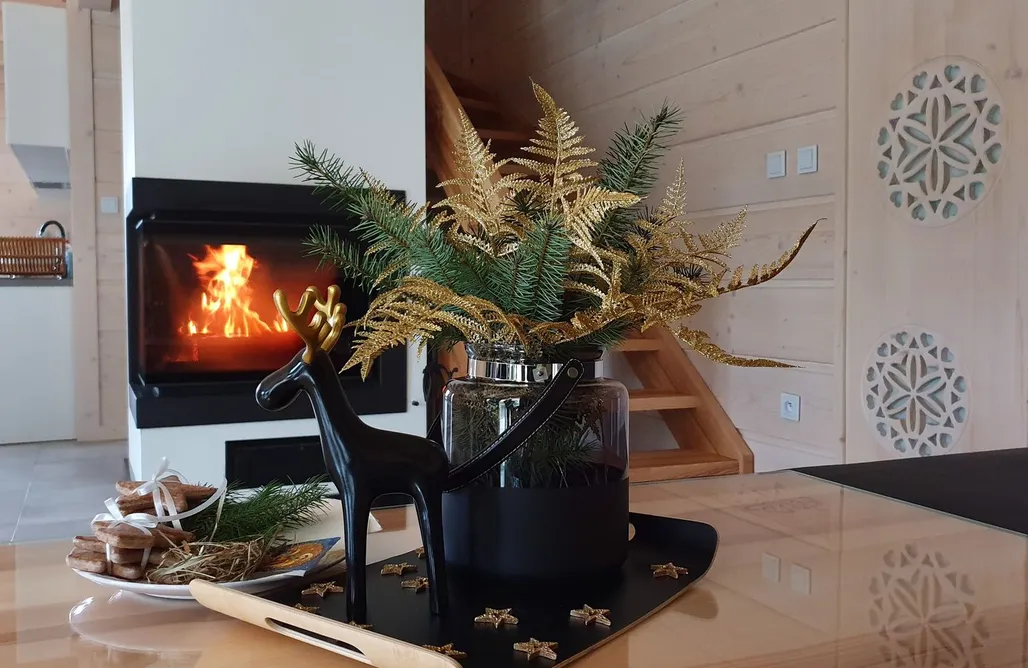 noclegi AlohaCamp Anielskie chaty - domek z widokiem na góry Luna  1