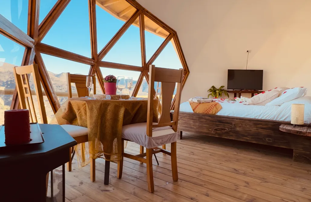 Glamping Málaga EcoDomos Málaga  3