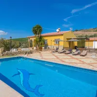 Ana gospodarz Villa José y Ana Antequera