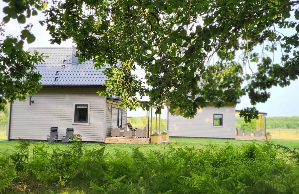 AlohaCamp Dom 2 środkowy 1