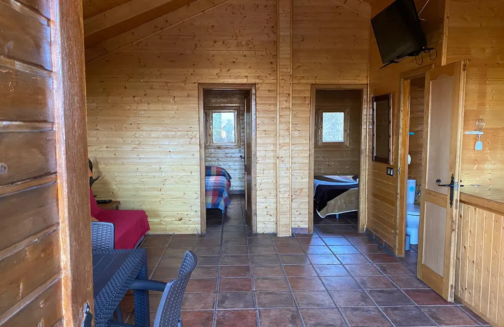 alojamientos AlohaCamp Ecolodge Cabañeros: Casas de Madera 5