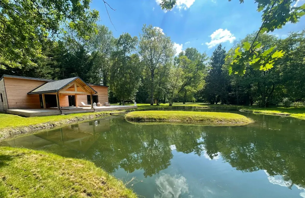 Hébergement AlohaCamp Suite climatisée de 120 m2 avec spa de nage 4