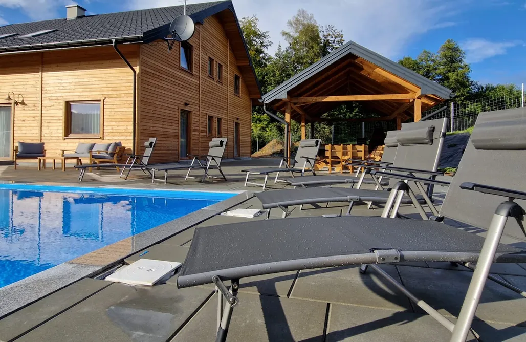 Cmolas noclegi Wisienka 2