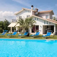 VILLA DIADEMA hôte Villa Diadema