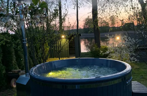 Zdjęcie obiektu Miejsce kamperowe i namiotowe - LolCamp 