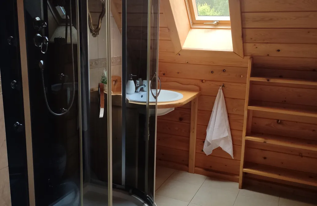 AlohaCamp Pokój Retro 2