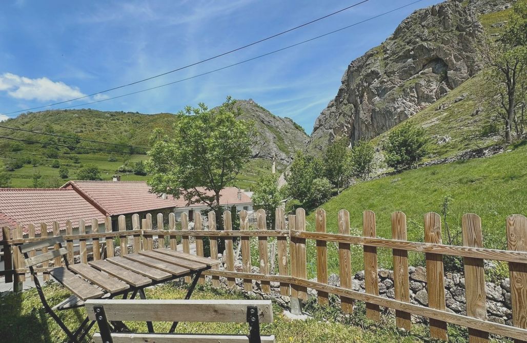 AlohaCamp accommodation El Forno 4