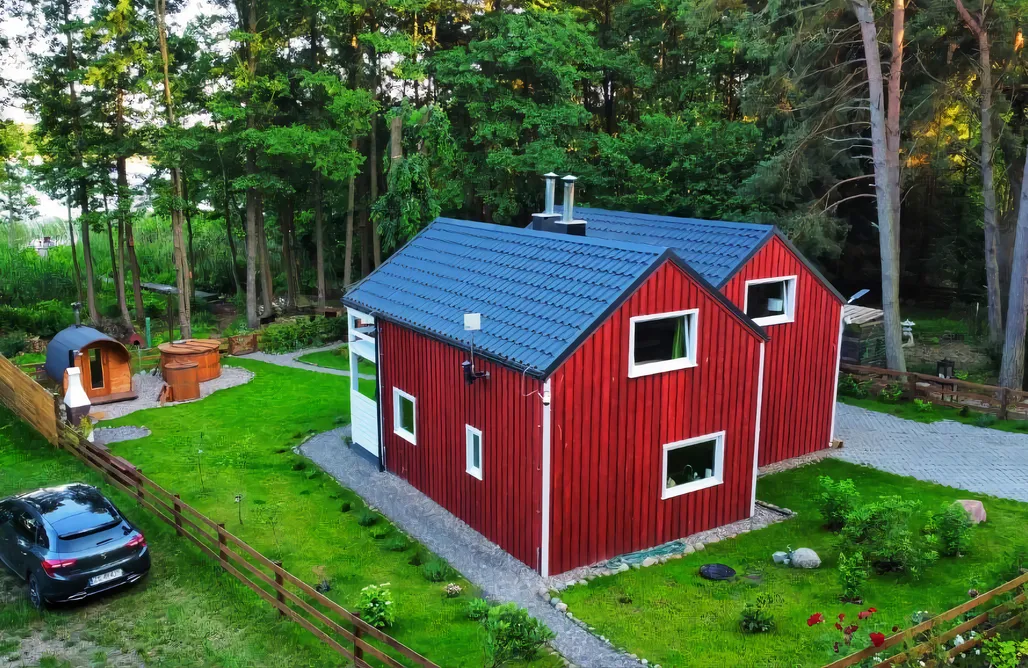 noclegi AlohaCamp Czerwone domki 2