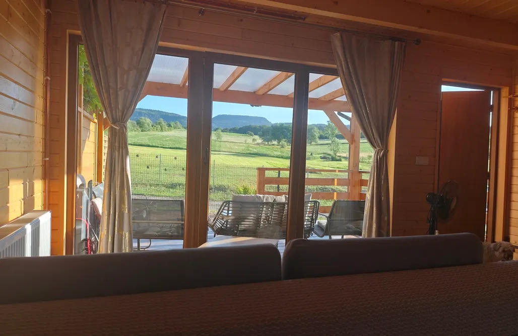 AlohaCamp Domek Stefania z balią jacuzzi 3