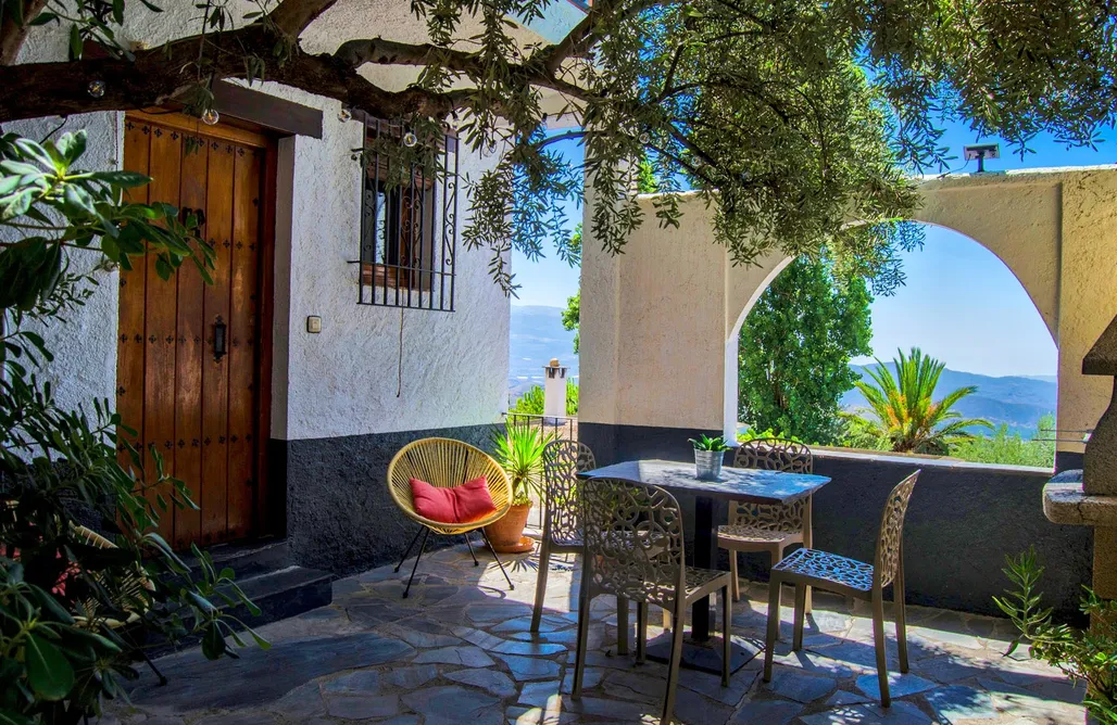 Alojamiento en Almería Balcón de Válor: Casa con porche. Casa 5 2