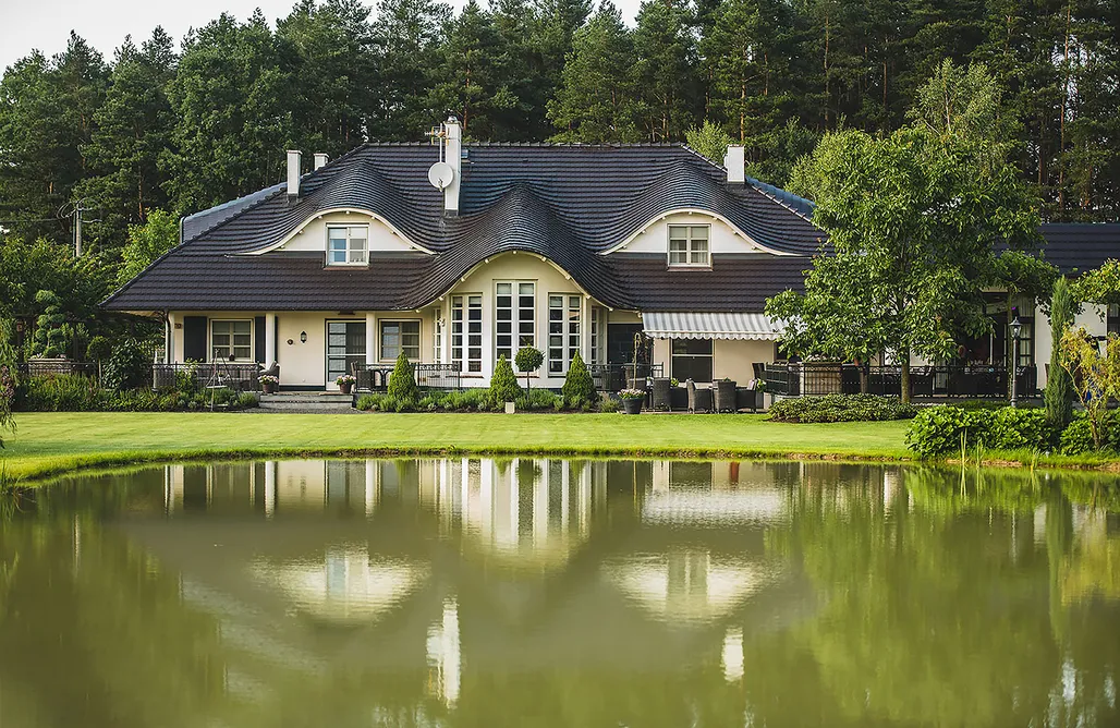 Dwór Myśliwski Hubertus AlohaCamp