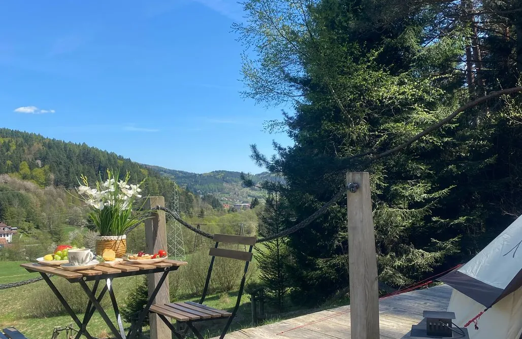 Muszyna Noclegi Glamping Dimbo 1