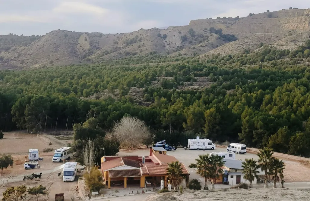 Camping Holidays Spain Sitio para caravanas - Ganja la Carmela 3