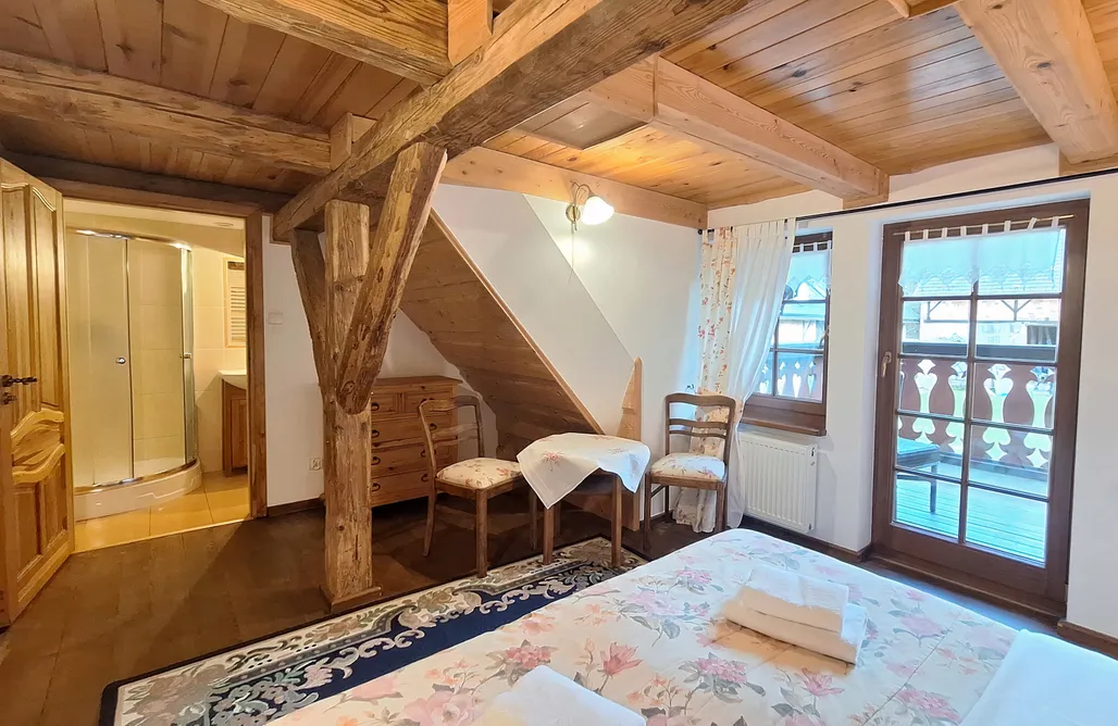 AlohaCamp Pokój z balkonem i łazienką nr 5  4