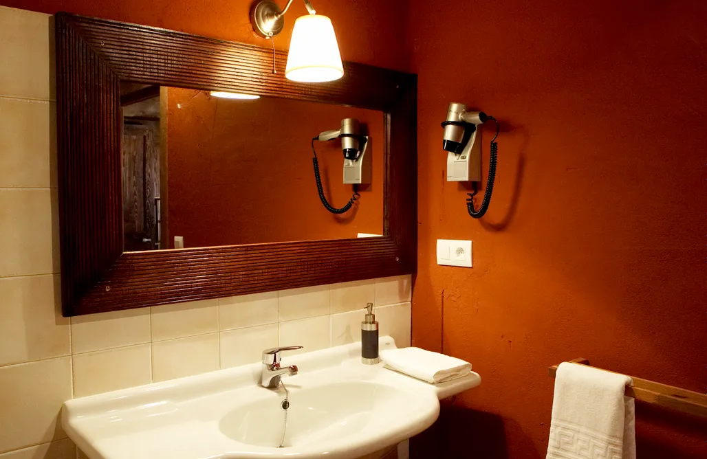 noclegi AlohaCamp Masia Grevoler 1