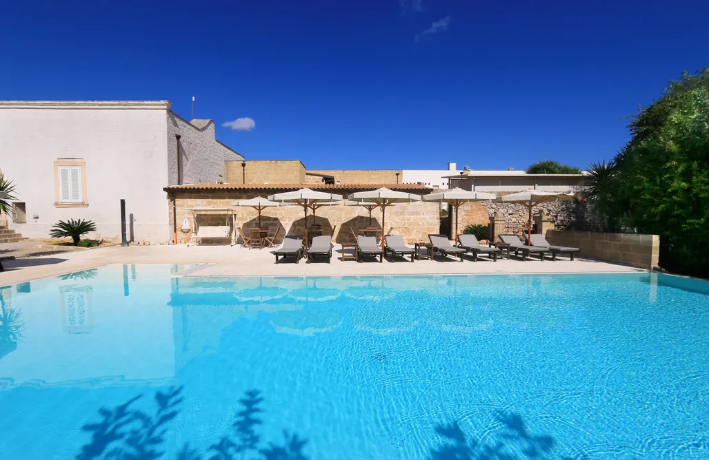 AlohaCamp accommodation Antica Masseria Pescu 5