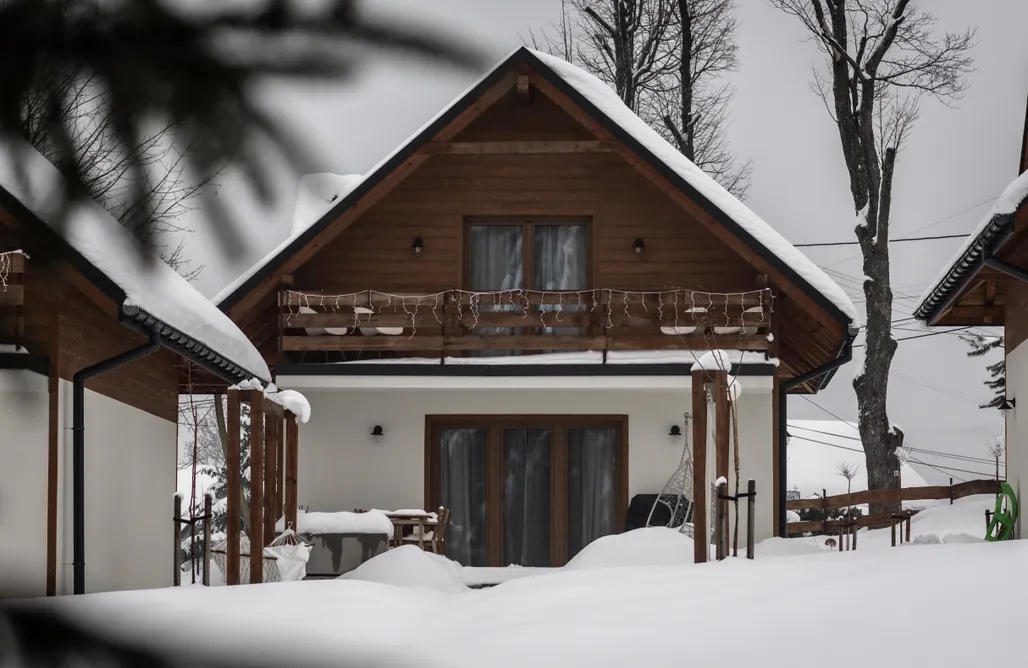 AlohaCamp Apartament „Świerk” z tarasem - dla 2-4 osób bez balii 1