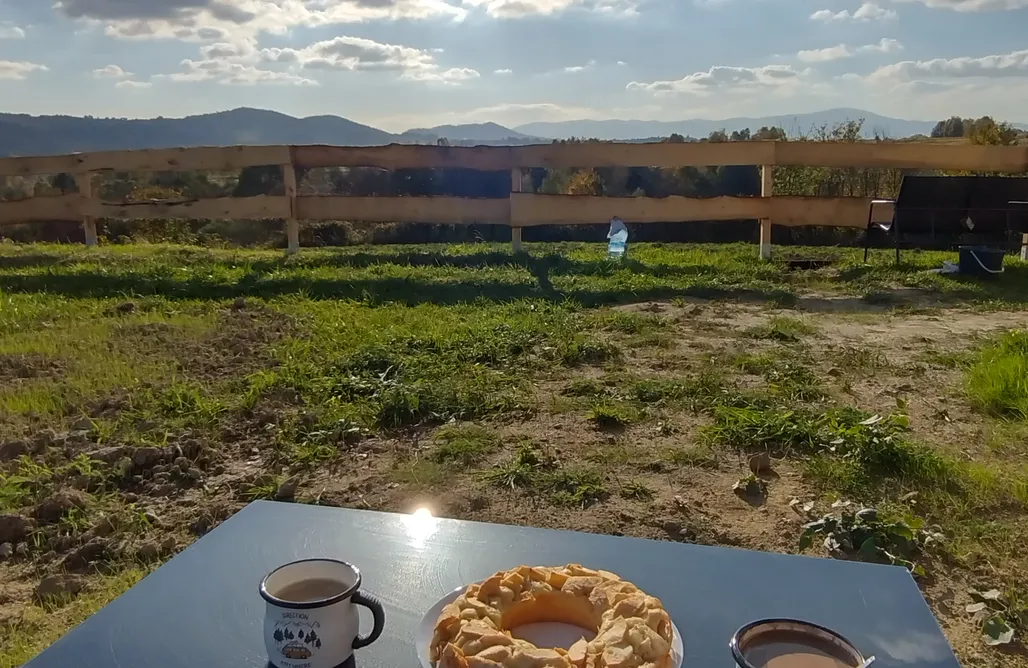 alojamientos AlohaCamp MAJove Wzgórze  1