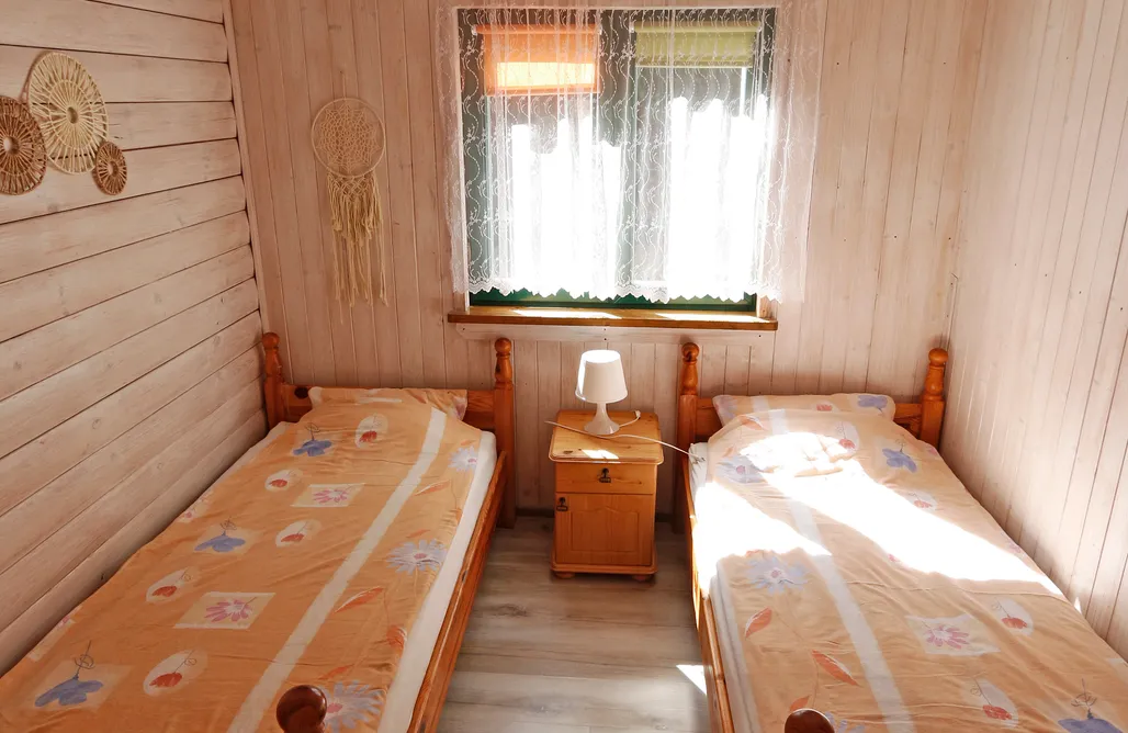 AlohaCamp accommodaties Huisje aan het Ołów-meer 5