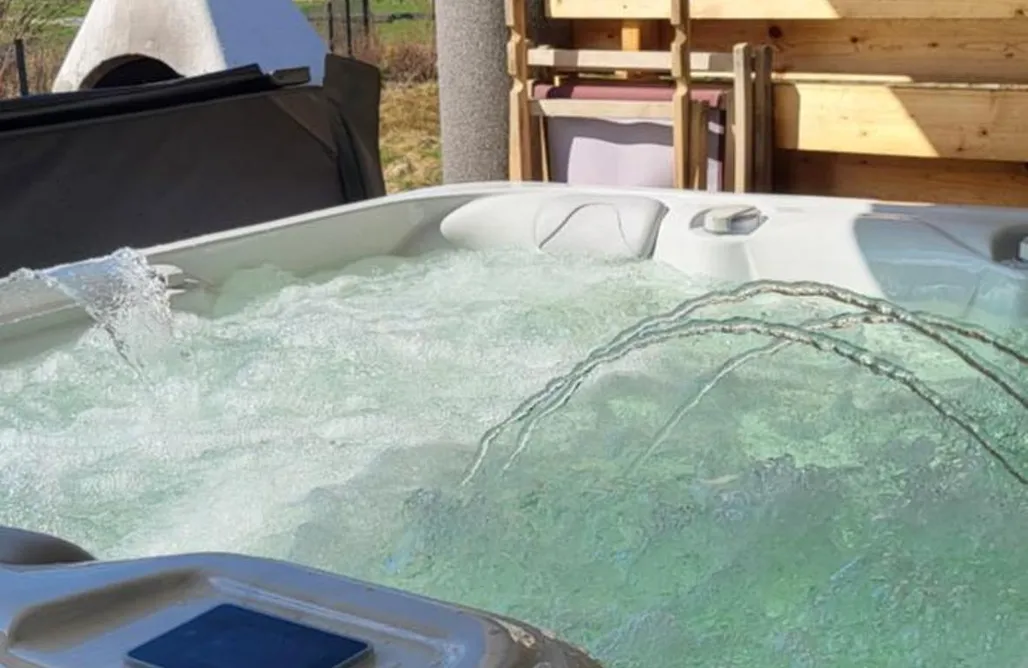 noclegi AlohaCamp Domki z jacuzzi i sauną Zacisze w Górach 5
