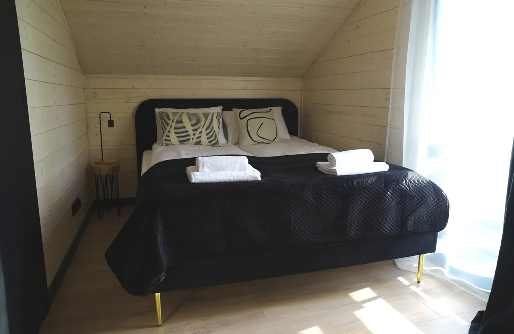 AlohaCamp Jemioła Czarna 4