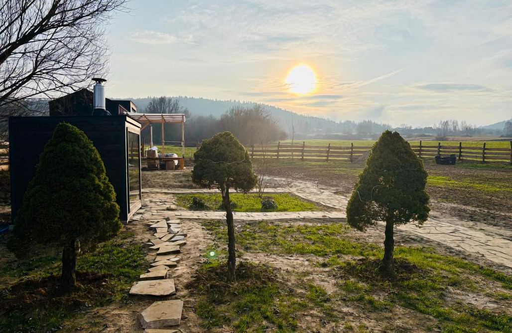 hebergement AlohaCamp Jemiołucha Glamping  5