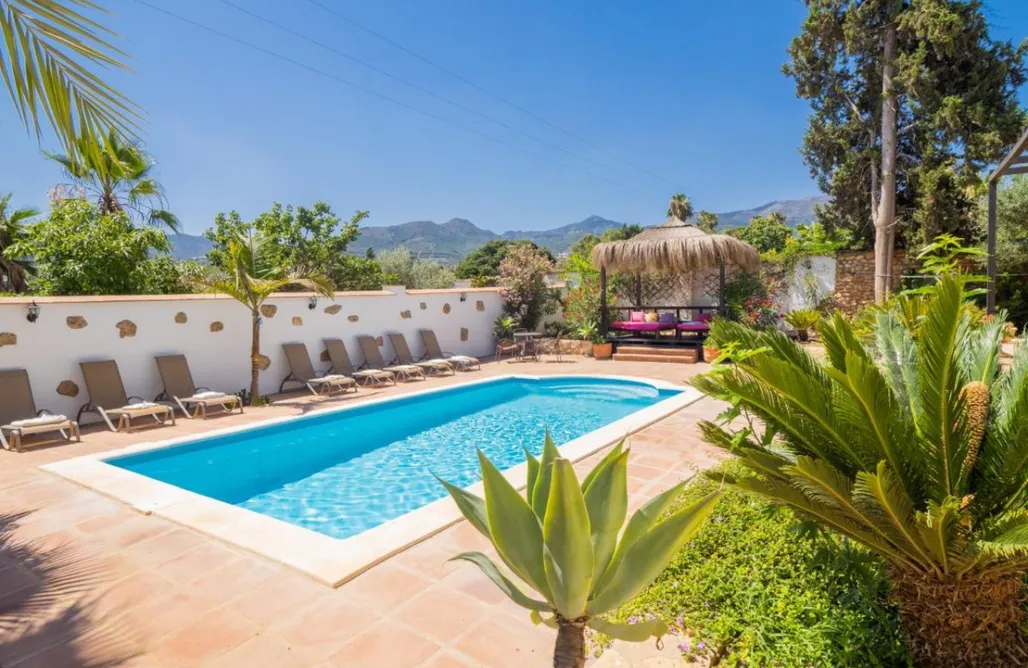 alojamientos AlohaCamp Villa Bellavista La Jona 1