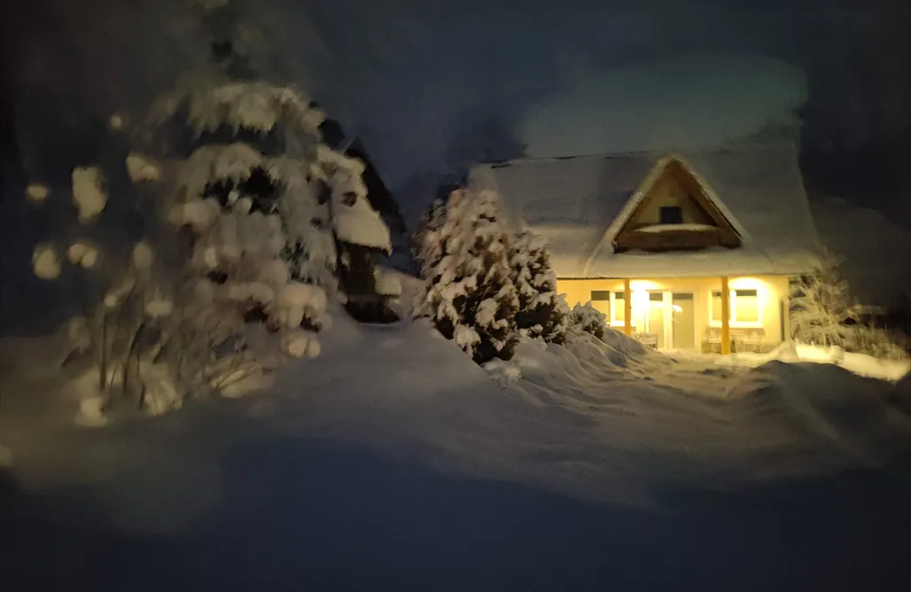 AlohaCamp accommodaties Domek w Gliczarowej Osadzie 4