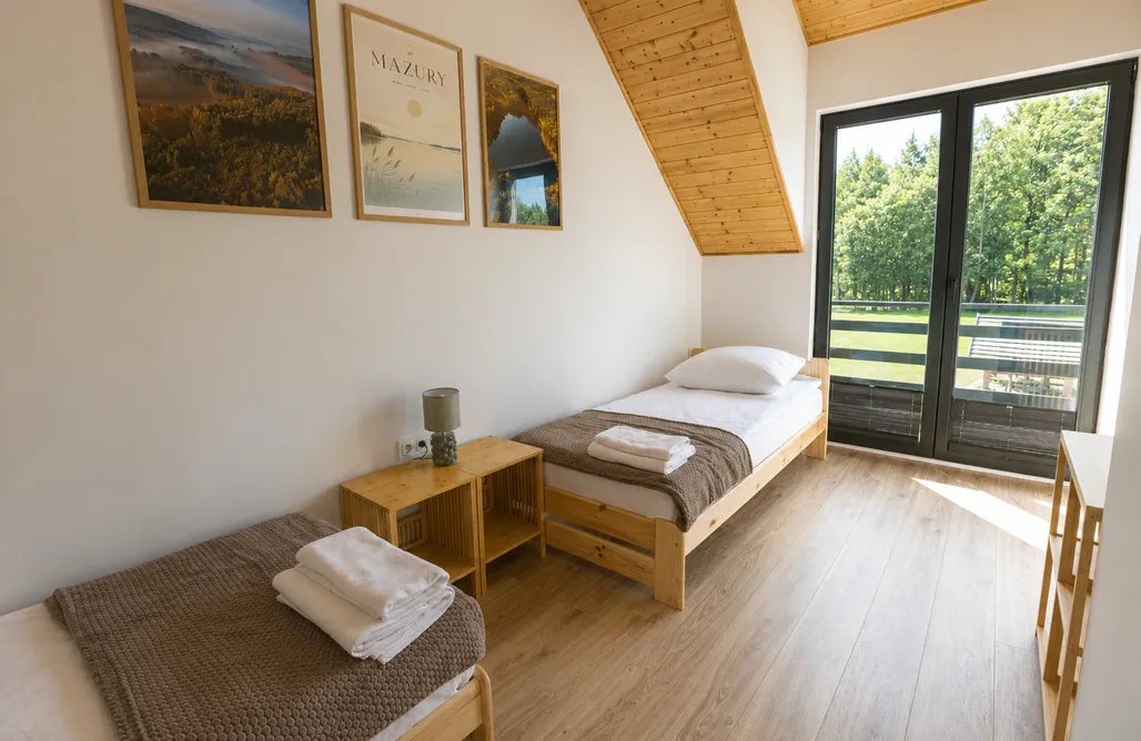 AlohaCamp Domki nad stawem 2 4