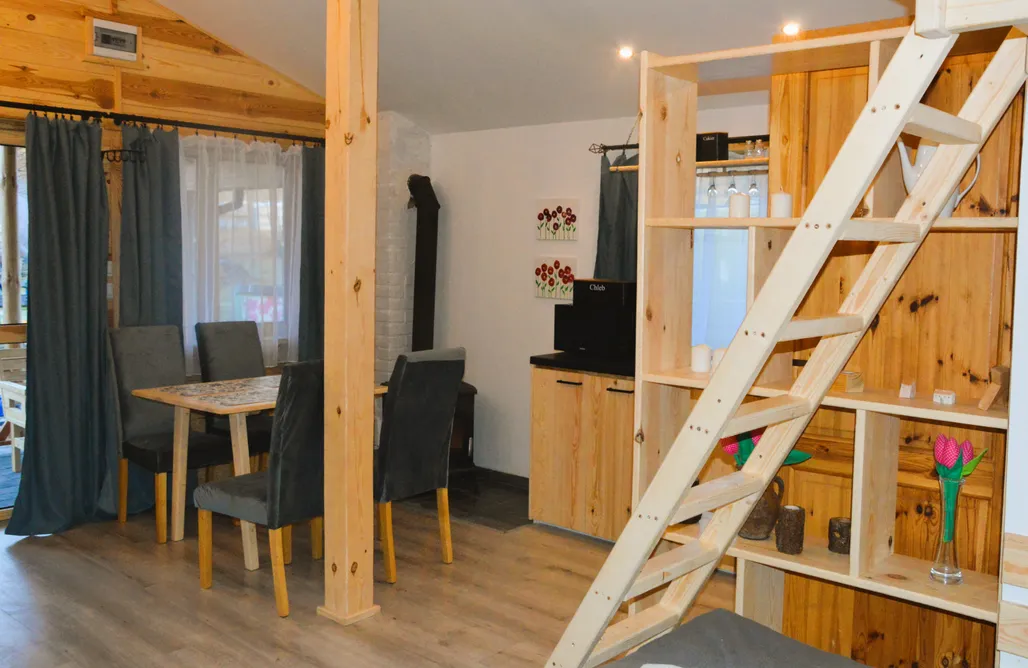 AlohaCamp Domek pod dębem 4