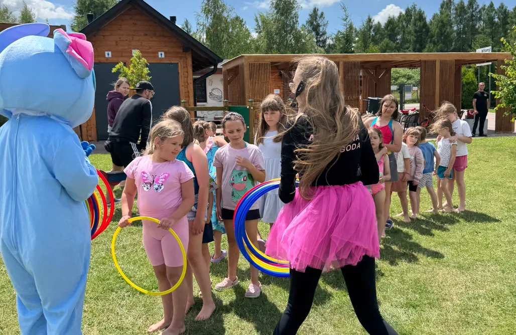 Camping Poland Miejsce kamperowe i namiotowe - Camp & Rest Gacki Podkowa 1