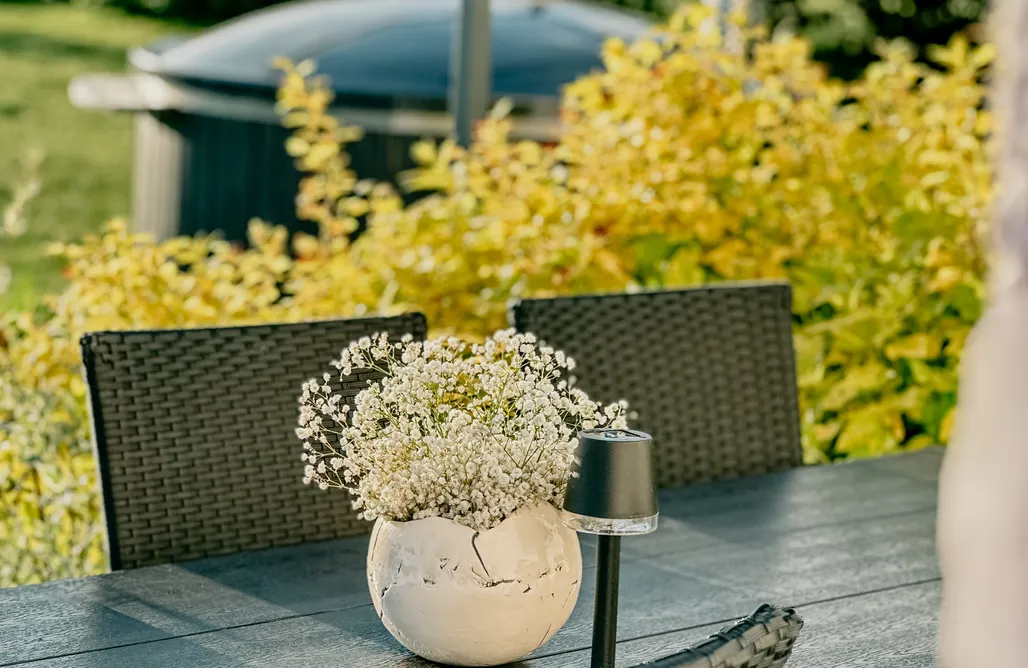 Mazury Noclegi Nad Jeziorem ⛵️ Między lasem, polem a jeziorem - domek na Mazurach 1