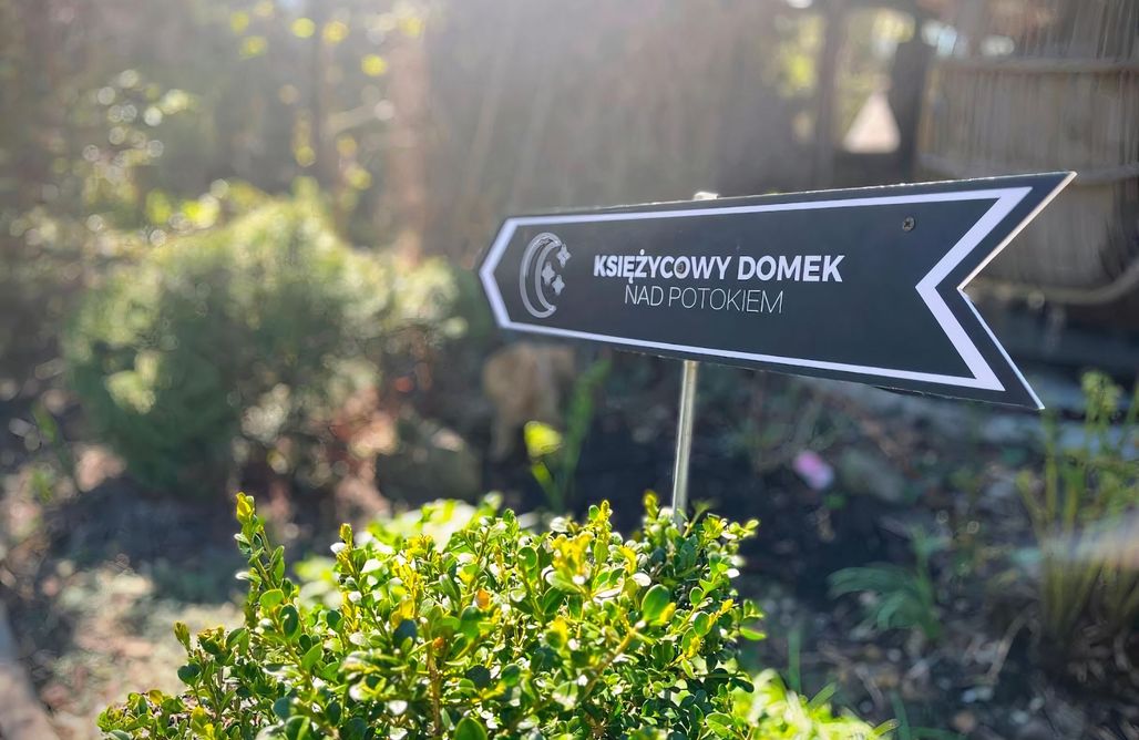 noclegi AlohaCamp Księżycowy Domek nad Potokiem 5