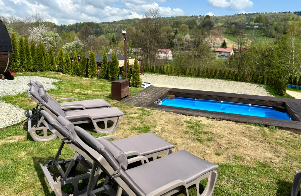 AlohaCamp D10 Domek z jacuzzi, kominek, klimatyzacja, 360m2ogród +sauna basen 1